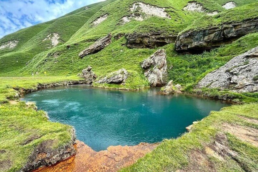 Private Scenic Trek to Truso Gorge from Tbilisi