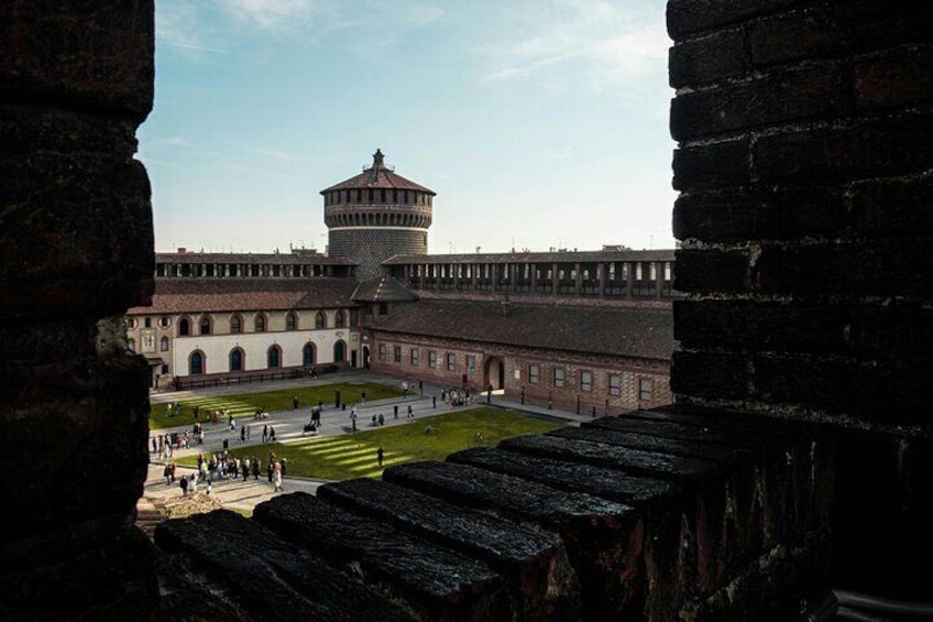 Milan: Sforza Castle Entry Ticket & Audio Guide