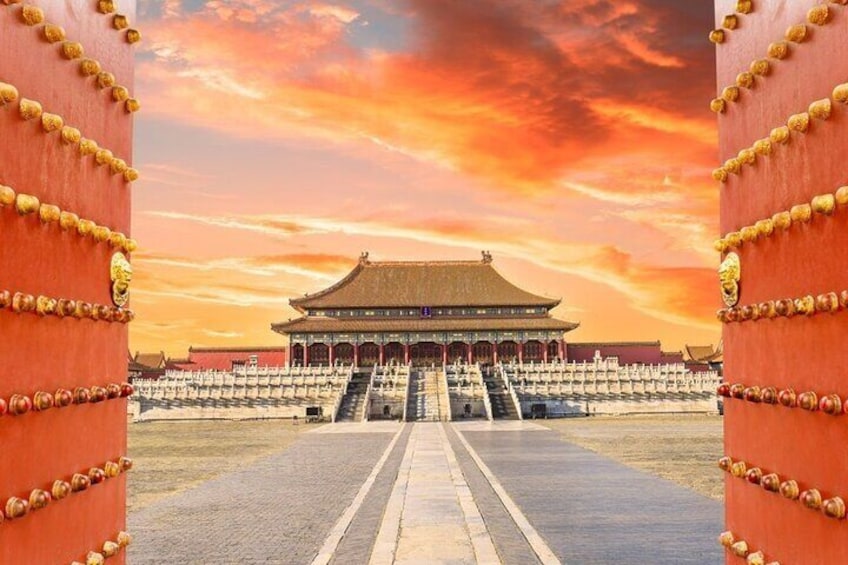 Beijing: Upgraded Forbidden City Tour & Royal Treasure House