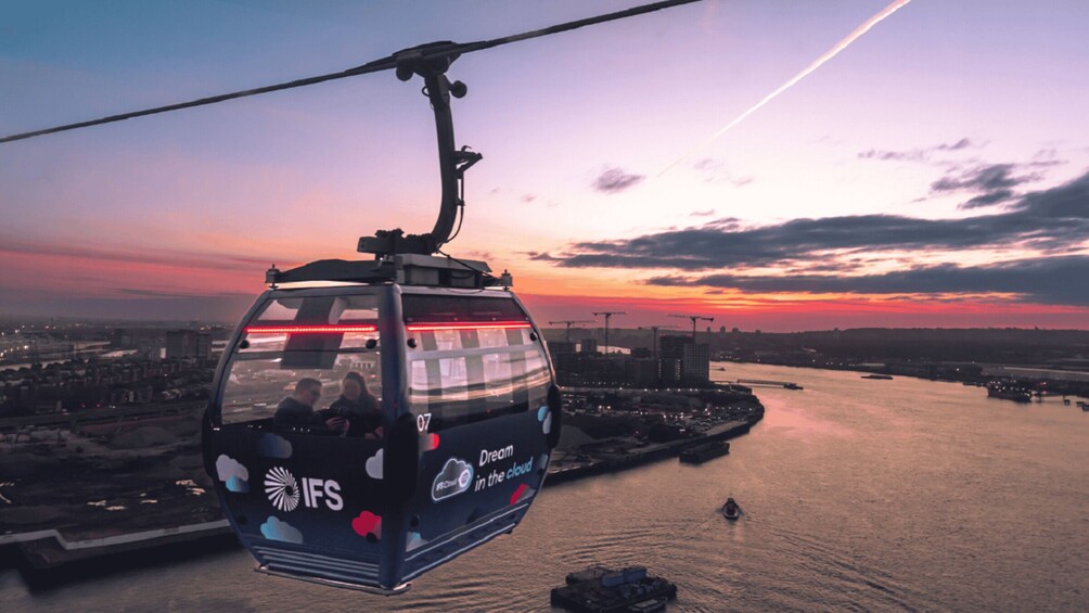 Picture 4 for Activity London: IFS Cloud Cable Car