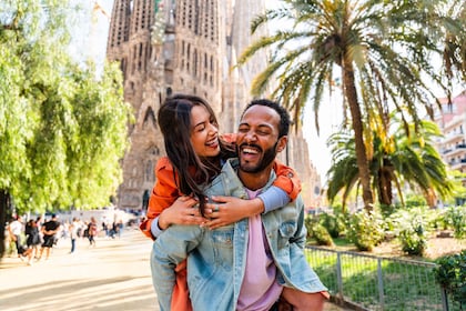 Barcelona: Sagrada Familia Photoshoot