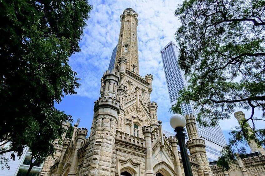 Chicago Magnificent Mile Scavenger Hunt Walking Tour and Game