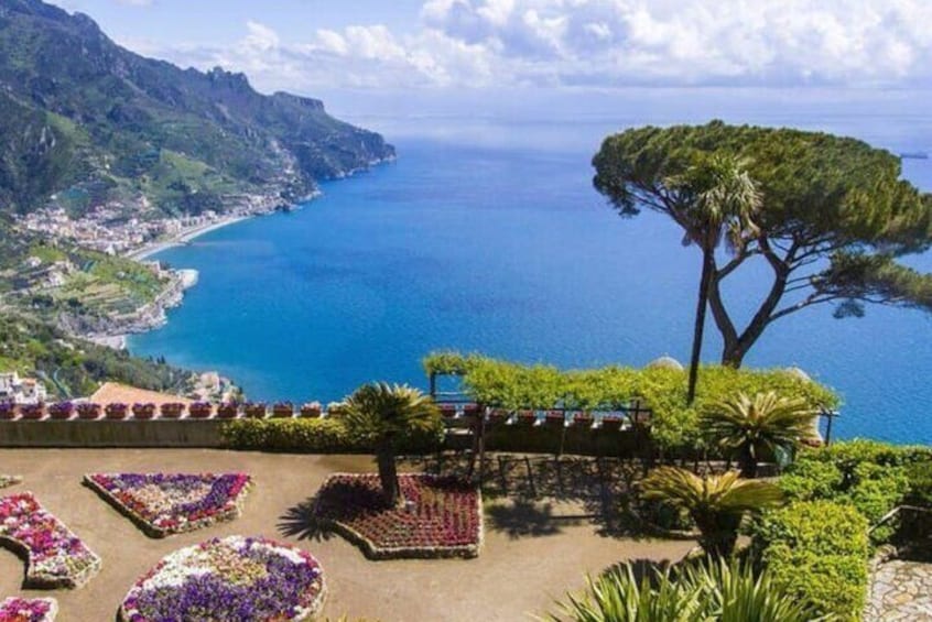 Sorrento Positano Amalfi and Ravello Tour From Naples