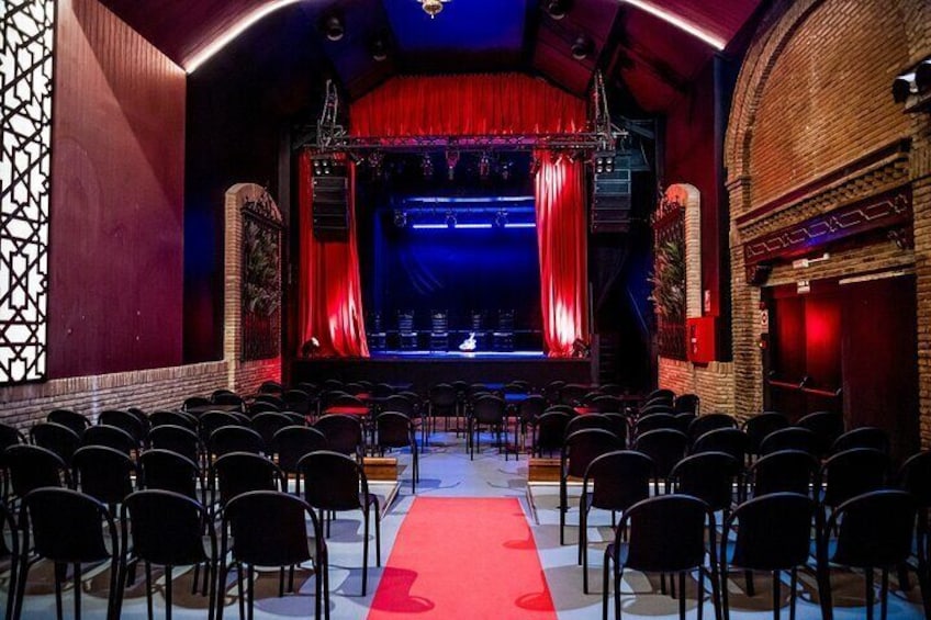 1 hour entrance to Granada Flamenco Theatre