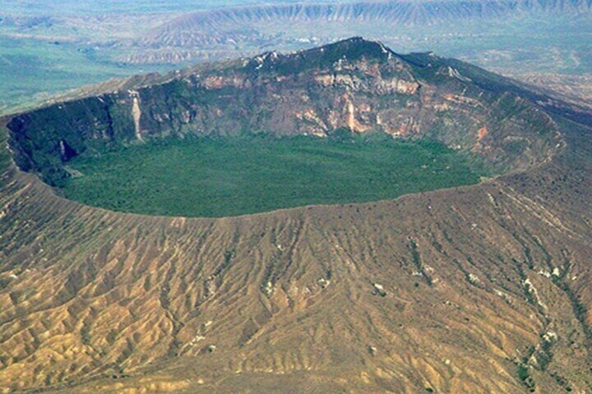 2 Days 1 night safari to Mt Longonot and Hell's Gate Park