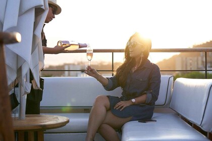 Panama City Layover Night Tour: 360° Views & Nightlife