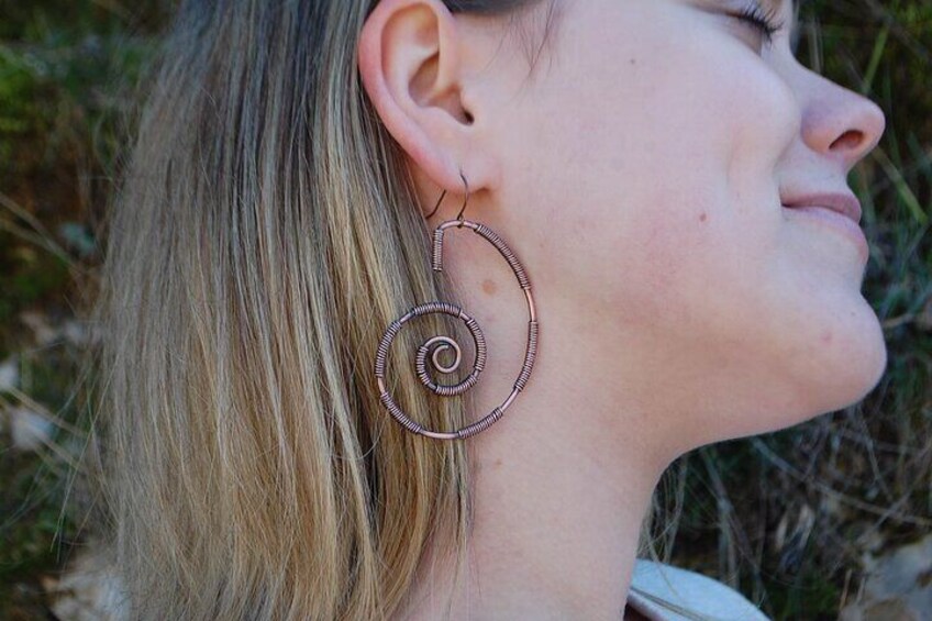 Creating Your Own Copper Wire Earrings Activity in Mostar