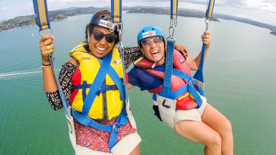 Bay of Islands: Parasail, Paihia and Russell