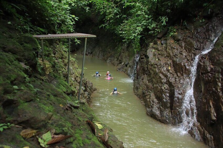 Guided Adventure in La Fortuna with Rainforest Falls Experience