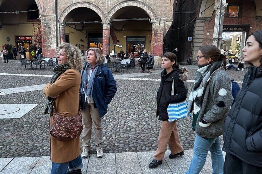Bologna Historical Guided Tour with Tickets