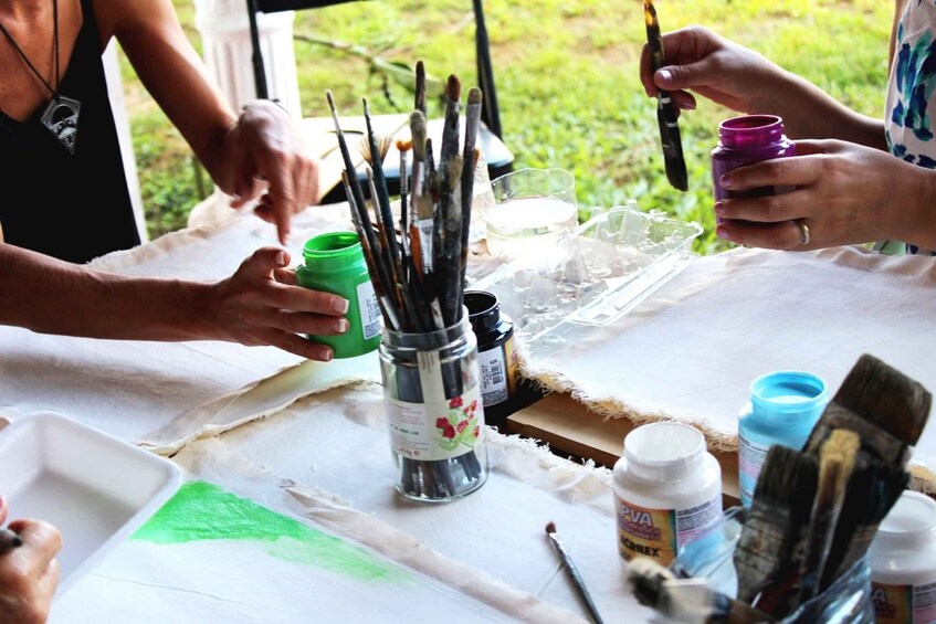 Picture 4 for Activity Paraty: 3-Hour Painting Class with an Artist