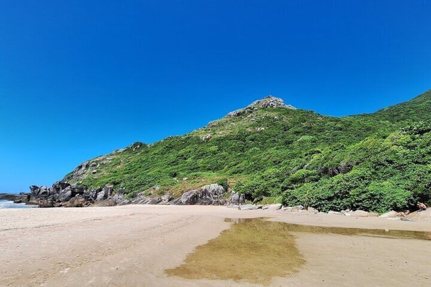 Trail to Lagoinha do Leste and Morro da Coroa