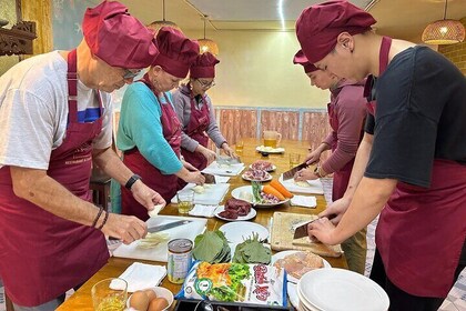 Authentic Vietnamese Cooking Class with Market Visit in HCMc