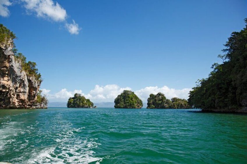 Haitises National Park: Tropical Paradise of Mangroves and Caves