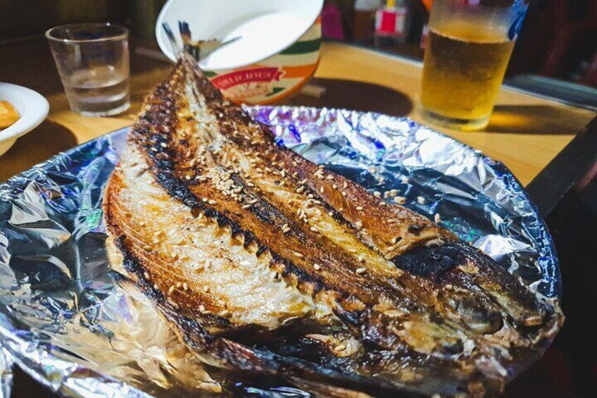 Grilled mackerel "galbi"