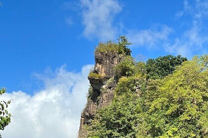 Hiking Adventure to Gorilla Rock St. Vincent & The Grenadines