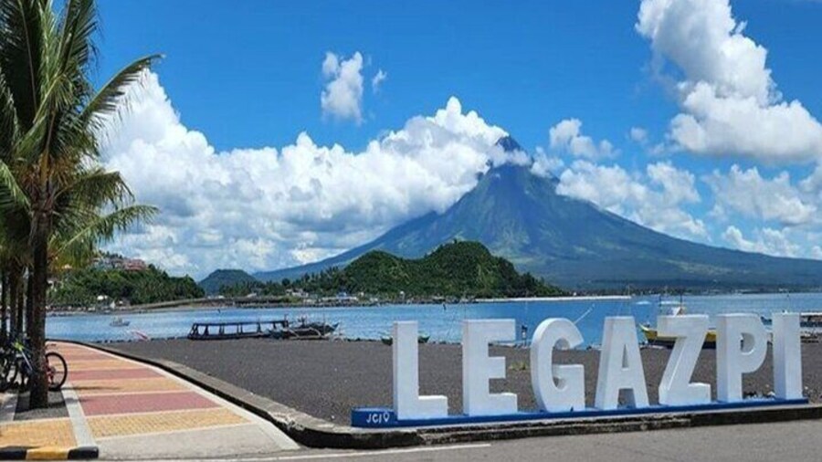 DAY 1 - Legazpi Boulevard