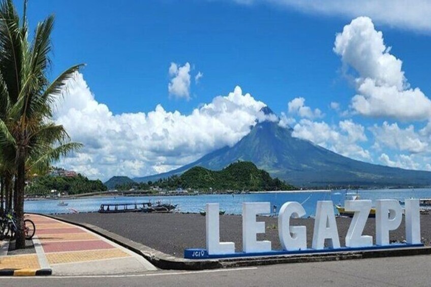 DAY 1 - Legazpi Boulevard