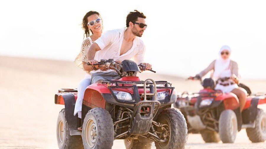 Muscat Desert and Wadi Bani Khalid Full Day Tour