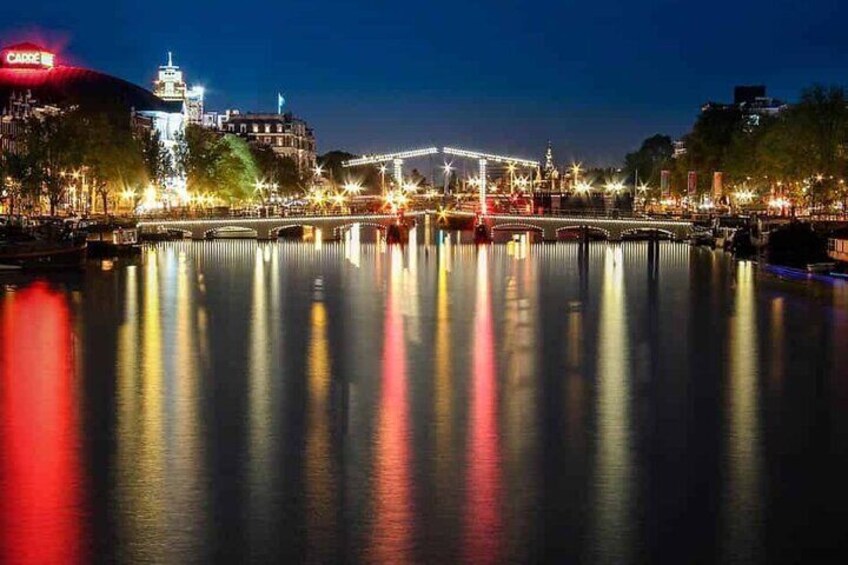 The Skinny bridge all lit up