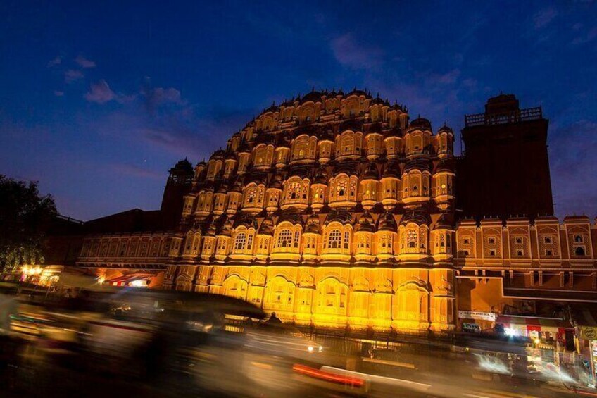 Hawa Mahal at Night