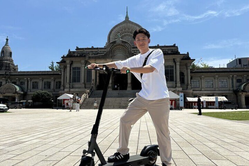 Private Customized Tour in Tokyo with E-scooter Ride