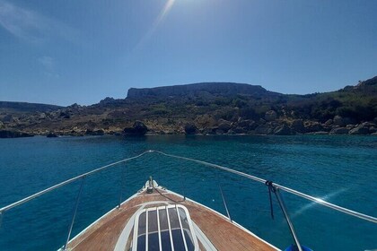 Private boat charters, blue lagoon, crystal lagoon, gozo, malta