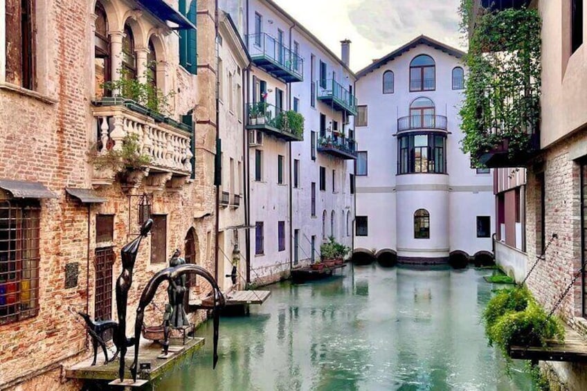 Tour in Treviso with Walking Cooking and Tasting