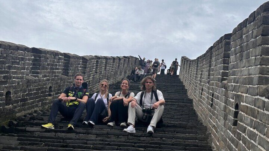 Great Wall and Summer Palace Bus Tour
