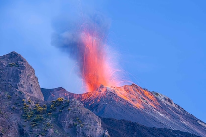 Stromboli volcano: 1,312 ft -High Excursion