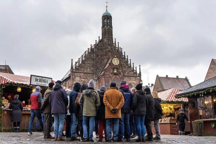 The Christkindlesmarkt Guided Tour in Nuremberg Incl. Snacks