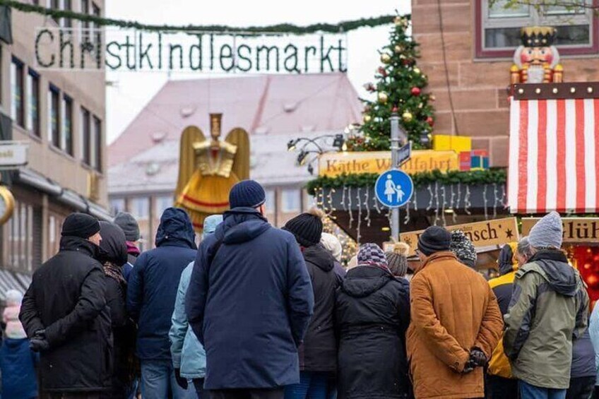 The Christkindlesmarkt Guided Tour in Nuremberg Incl. Snacks