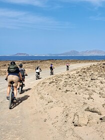 Fuerteventura Norte: Coast to Coast E-Bike Tour