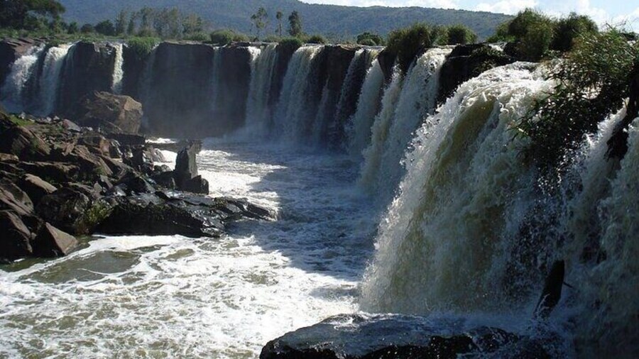 Oldonyo Sapuk Full Day Private Hiking Tour from Nairobi