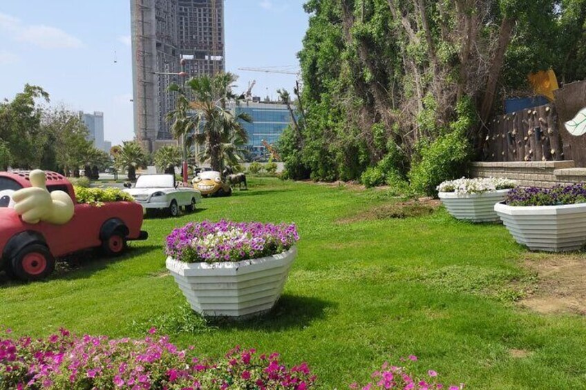 Miracle Garden and Butterfly Garden Dubai Combo Tour