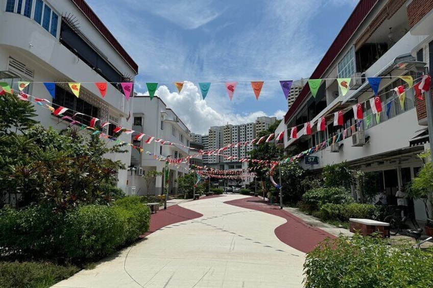 Tiong Bahru's Tastiest Treats Private Food Tour in Singapore