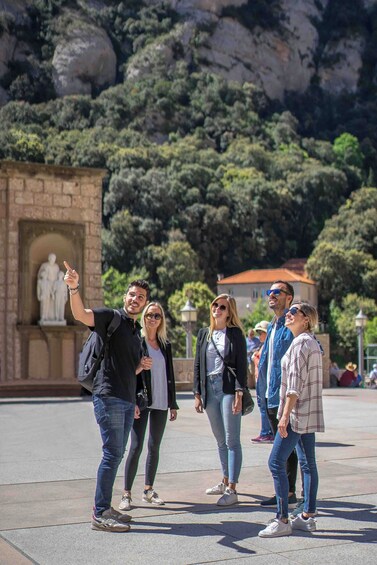 Montserrat Monastery Guided Half-Day Tour from Barcelona