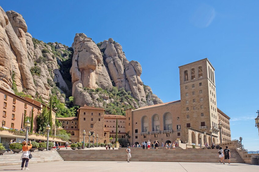 Montserrat Monastery Guided Half-Day Tour from Barcelona