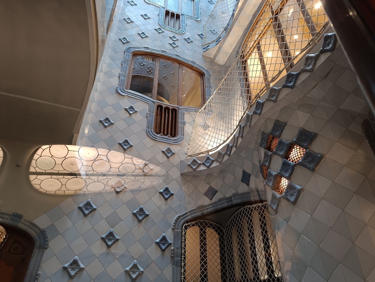 Casa Batlló First Access VIP Tour With Breakfast