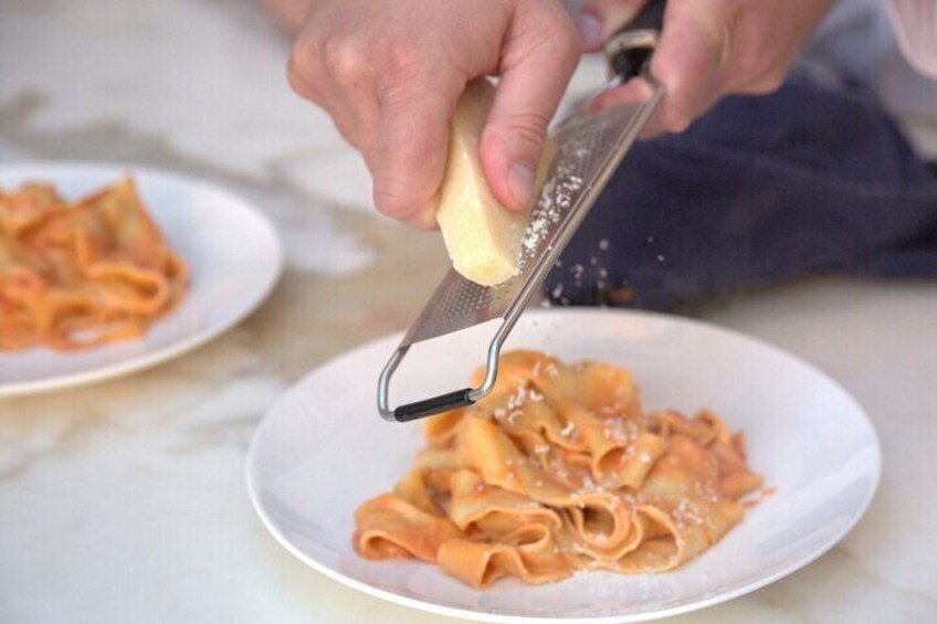 Pasta and Tiramisu Cooking Class With Local Chef in Milan