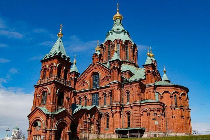 Helsinki Highlights Exclusive Private Walking Tour