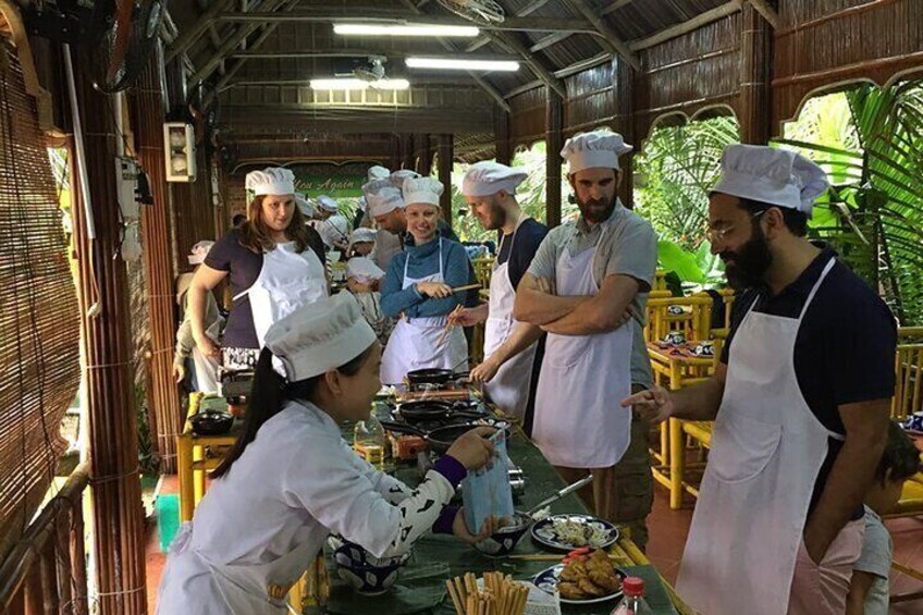 Hue Cooking Class by Motorbike at Thanh Toan Village Countryside