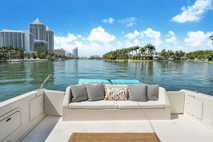 48ft Private Yacht Rental, Miami, Bachelorette, Birthdays, Party