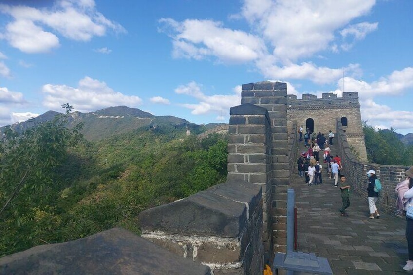 Mutianyu Great Wall Small Group Tour with lunch and admissions.