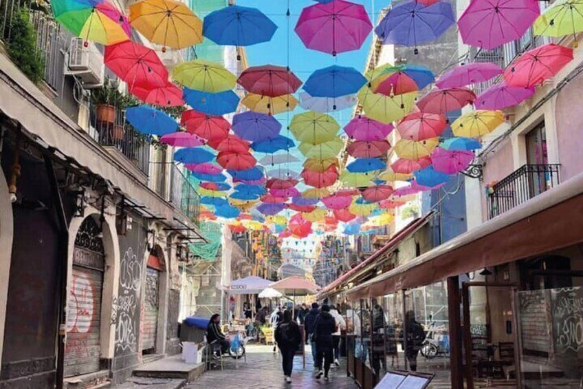 Catania Walking Tour with Audio and Written Guide by a Local