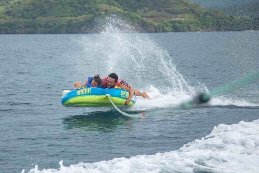 Picture 4 for Activity Papagayo Gulf: Private Yacht Tour, Snorkeling & Water Sports