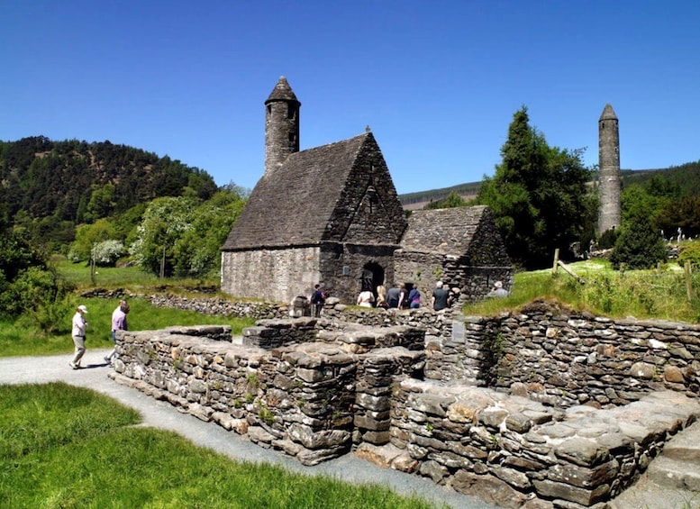 Picture 4 for Activity Luxury Shore Excursion: Glendalough & Dublin Highlights