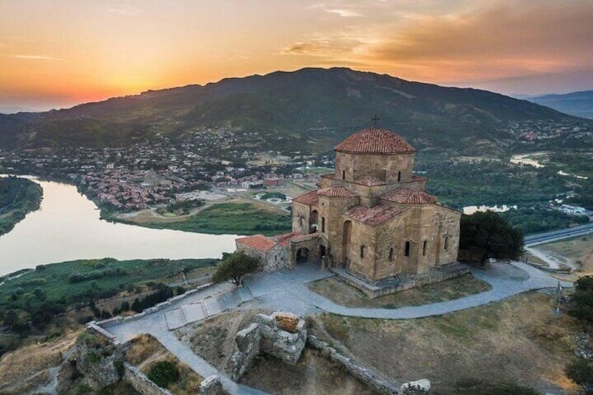 From Tbilisi to Mtskheta, Jvari, Gori and Uplitsikhe Guided Tour