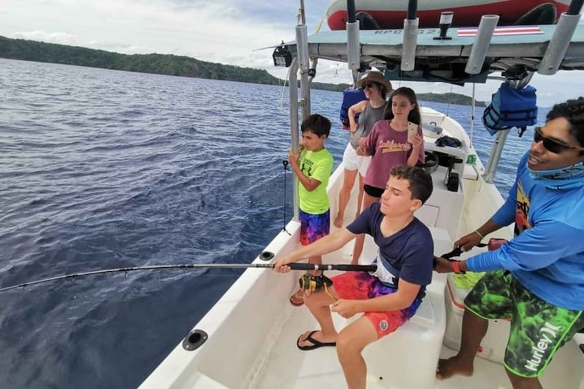 Picture 2 for Activity Papagayo Gulf: Half-Day Fun at the Ocean Tour