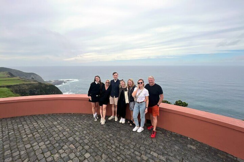 Azores: Explore the dramatic crater of Sete Cidades